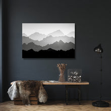 Lade das Bild in den Galerie-Viewer, Poster: Monochrome Berglandschaft s/w Galerie Qualität
